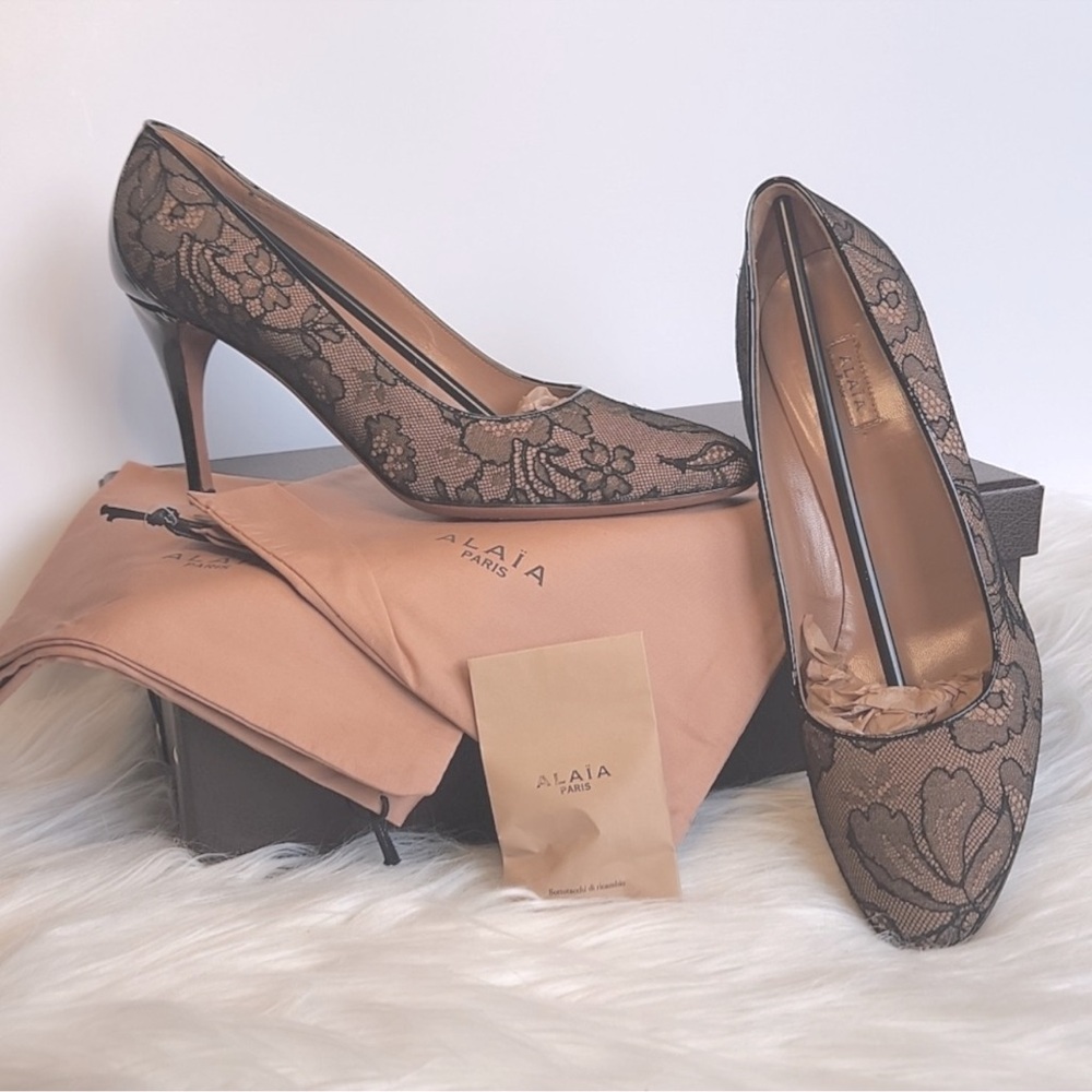 Alaia lace heels, 39.5